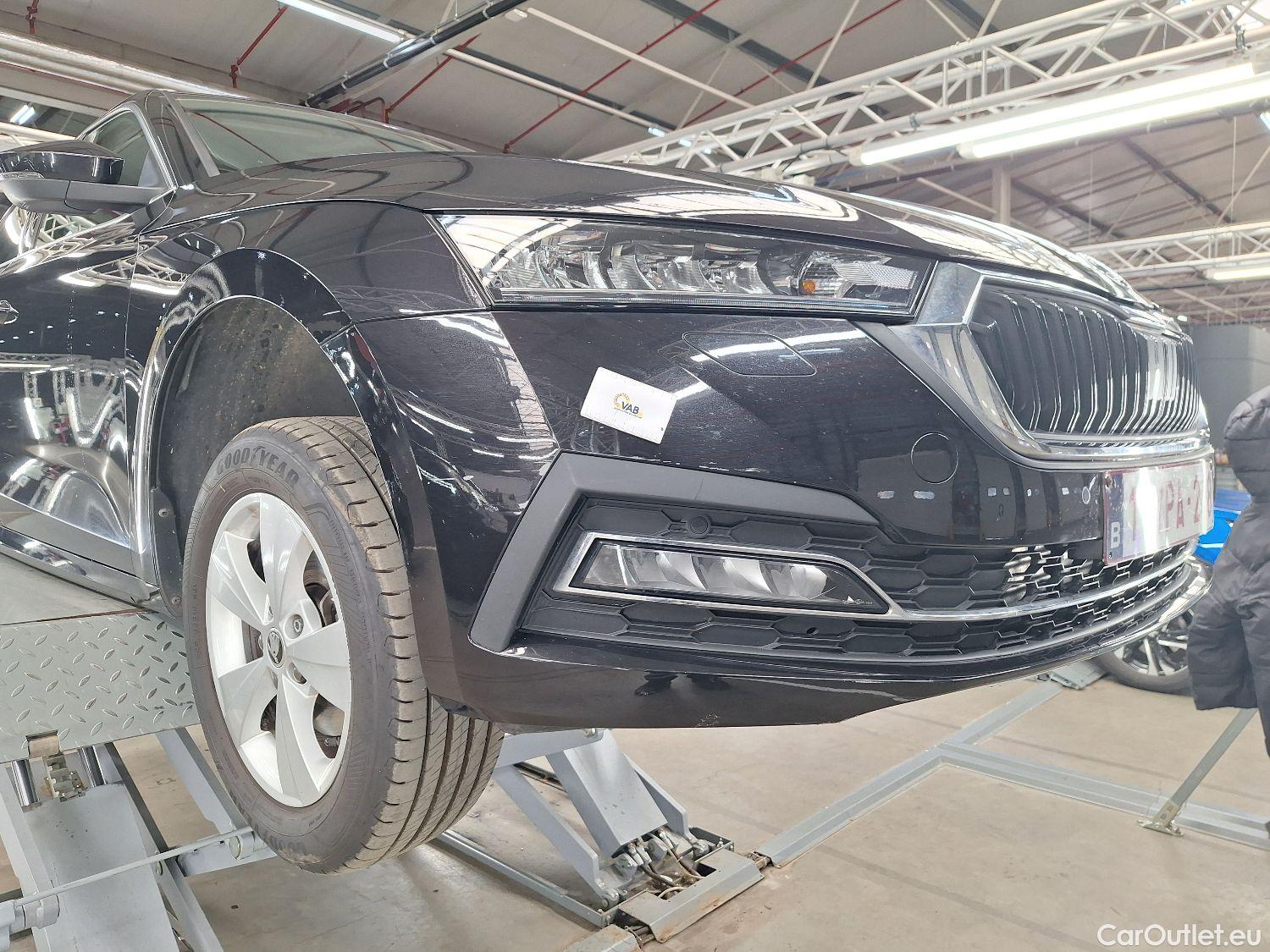  Skoda  Octavia Skoda,  Combi '20, Skoda  Combi 2.0 CRTDI 85kW Ambition 5d #6