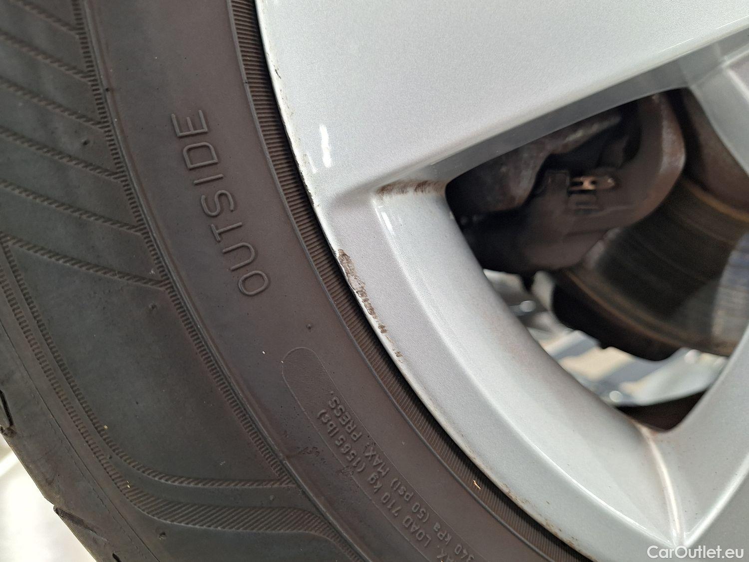  Skoda  Octavia Skoda,  Combi '20, Skoda  Combi 2.0 CRTDI 85kW Ambition 5d #8