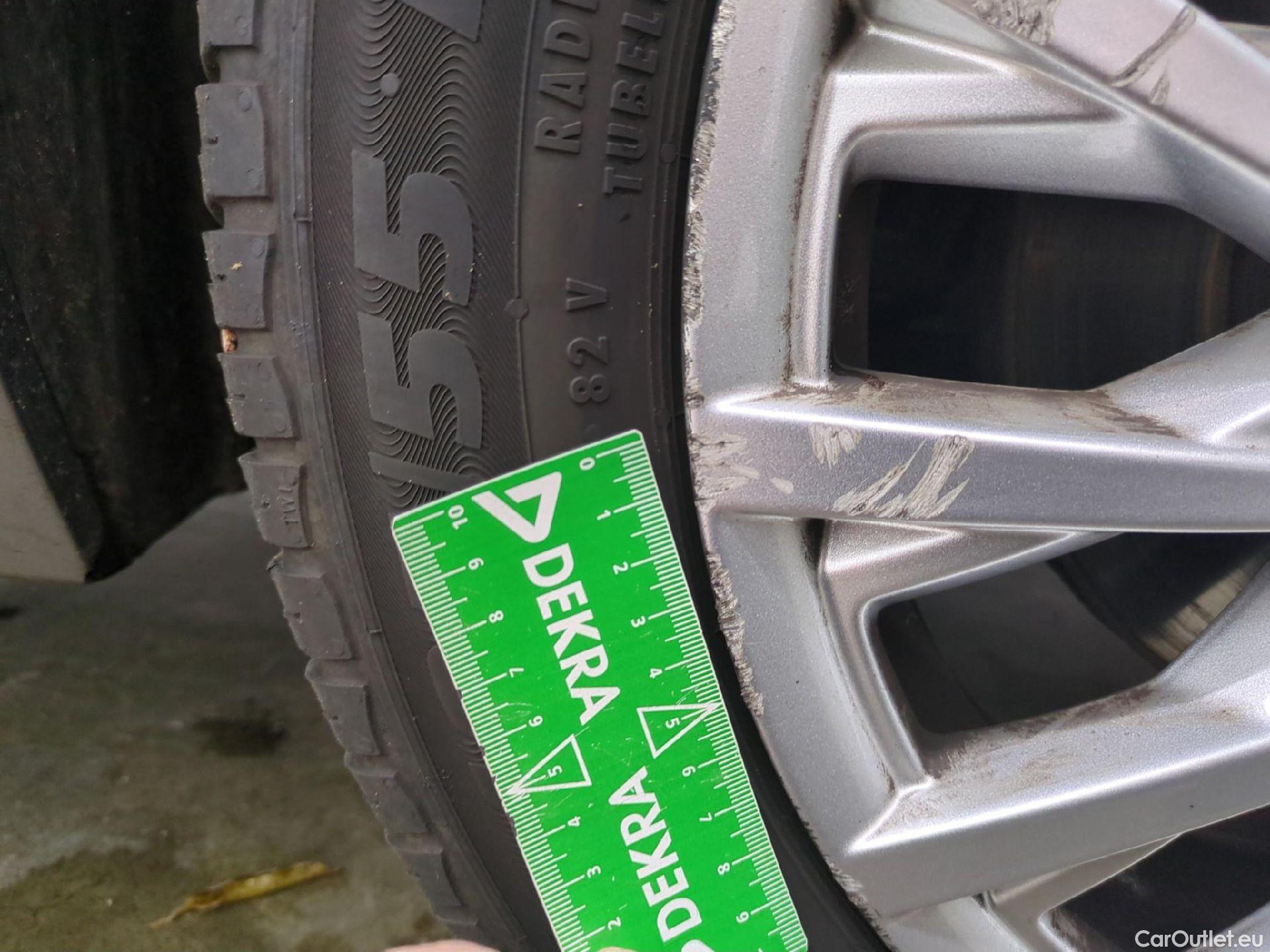  Fiat  500 FIAT C / 2015 / 2P / Cabriolet Hybrid 1.0 BSG 70 ch Dolcevita #9