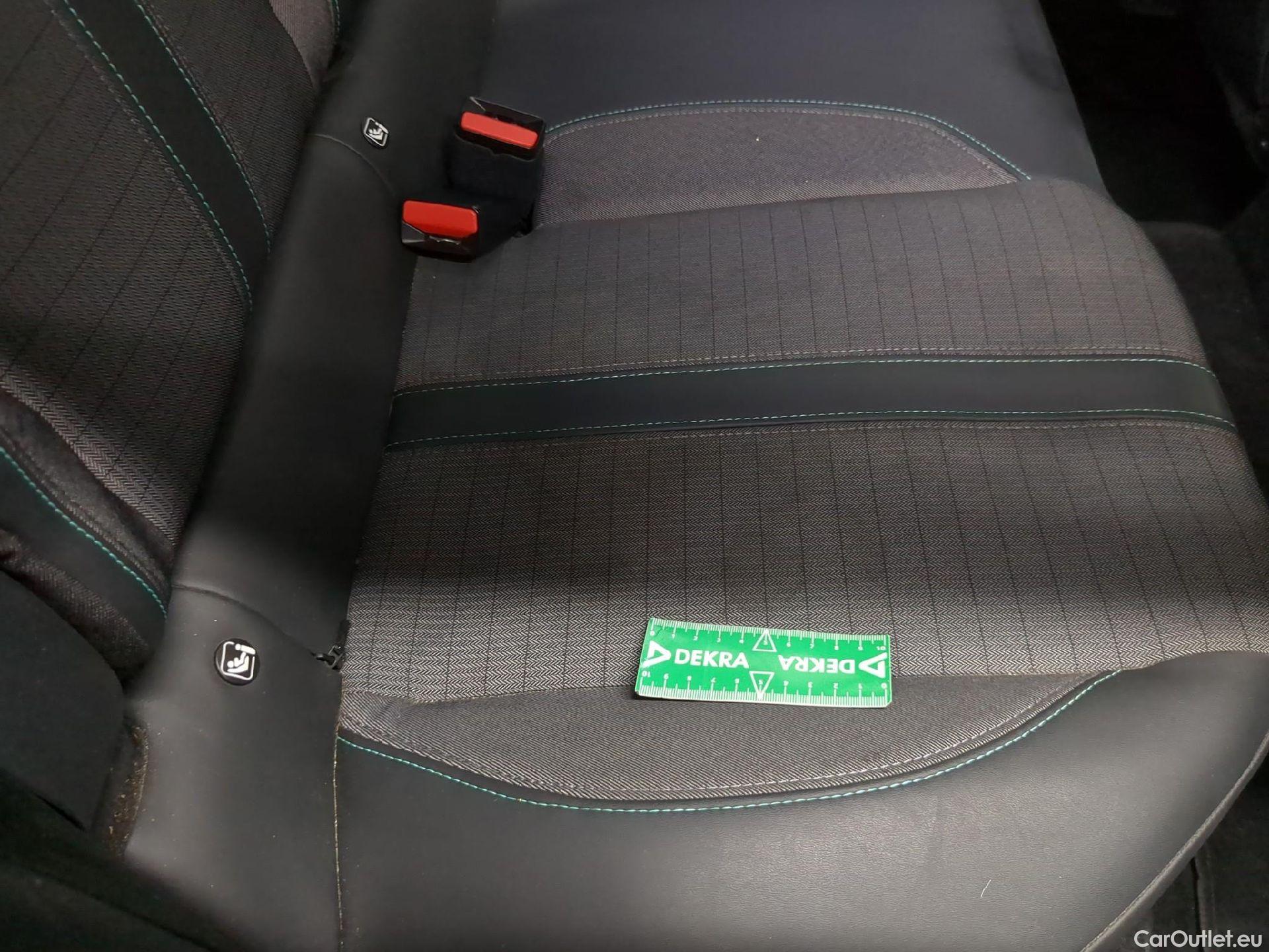  Peugeot  2008  Allure 1.2 PureTech 130CV BVA8 E6d #7