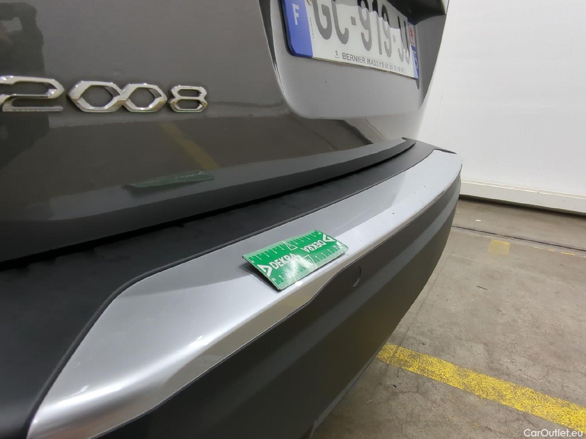  Peugeot  2008  Allure 1.2 PureTech 130CV BVA8 E6d #33