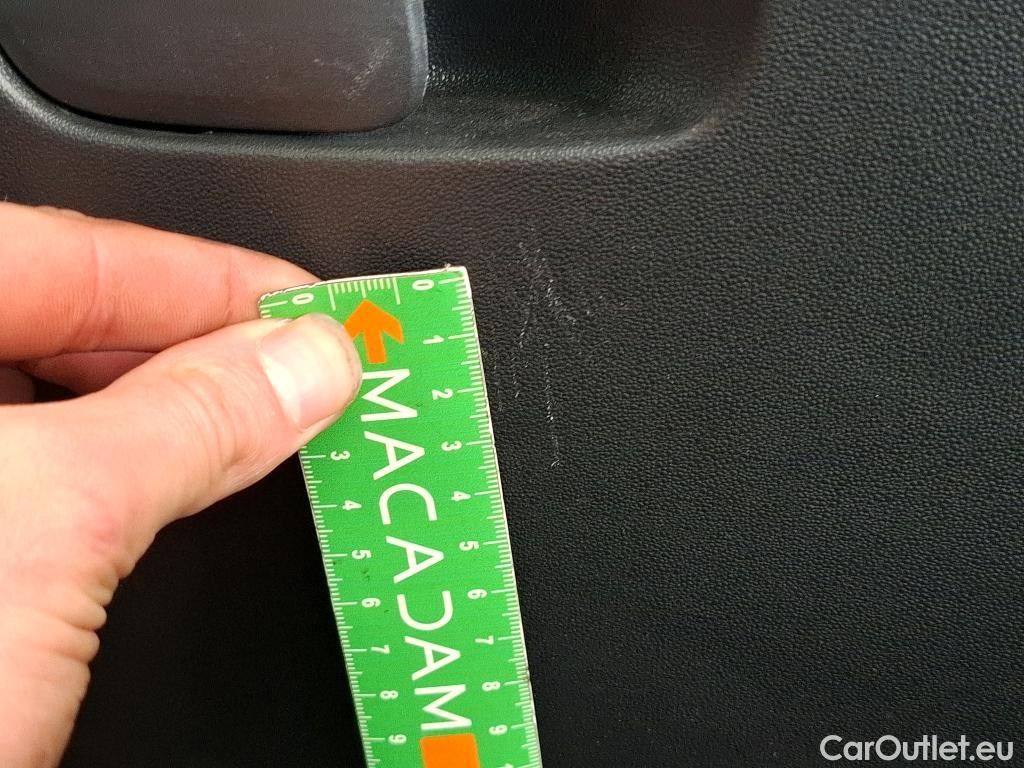  Citroen  C3 CITROEN  Société / 2020 / 5P / Berline BlueHDi 100 S&S BVM6 Feel Nav #8