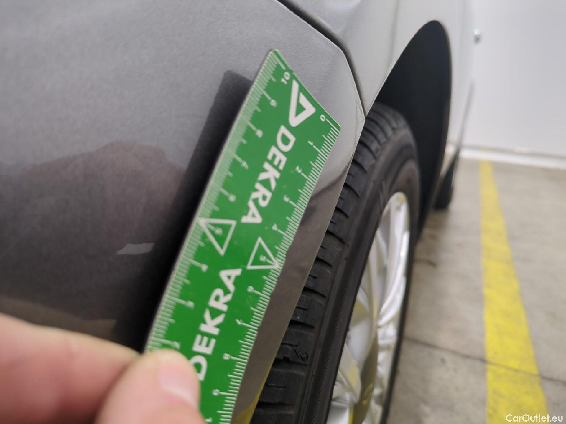  Fiat  500 FIAT C / 2015 / 2P / Cabriolet Hybrid 1.0 BSG 70 ch Dolcevita #12