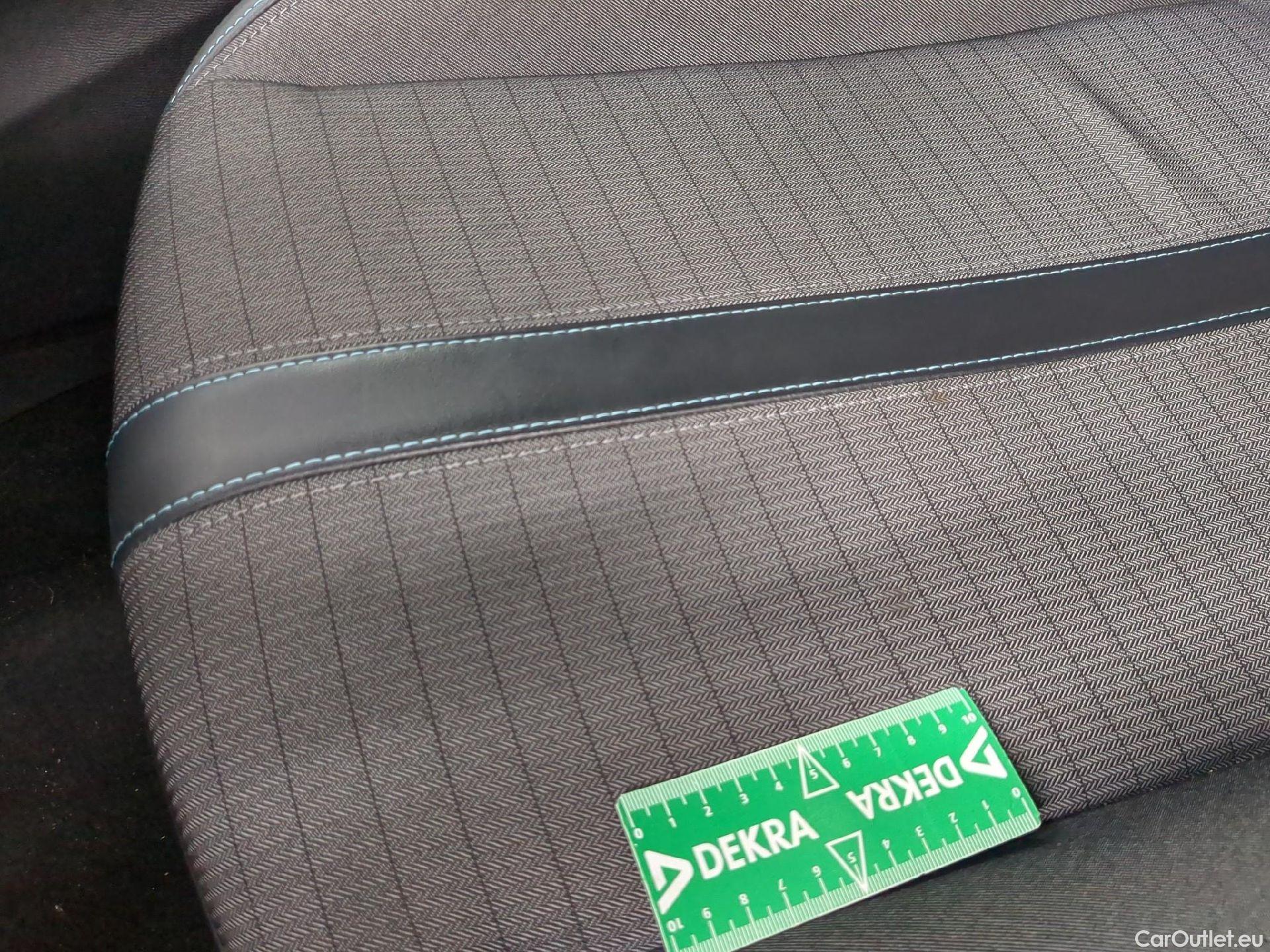  Peugeot  2008  Allure 1.2 PureTech 130CV BVA8 E6d #8