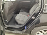  Volkswagen  Passat Volkswagen  Variant 2.0 TDI SCR 110kW DSG7 Style Business 5d #36