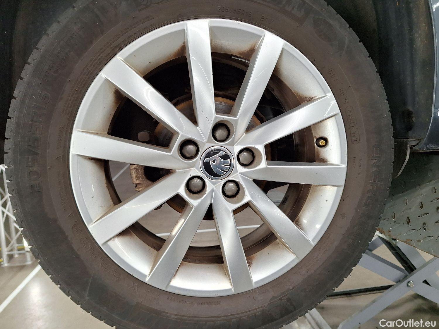  Skoda  Scala Skoda,  '19, Skoda  1.0 TSI 85kW Ambition 5d #3