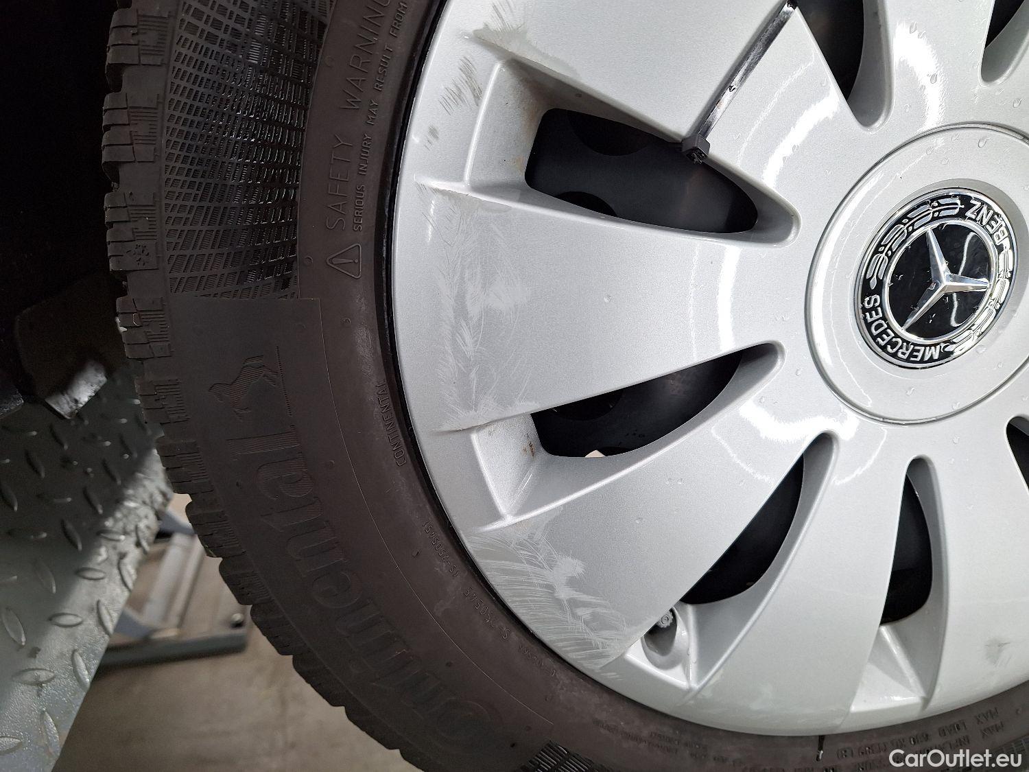  Mercedes  B-Klasse Mercedes, B-Class '18, Mercedes-Benz  B 180 d Aut. 5d #16