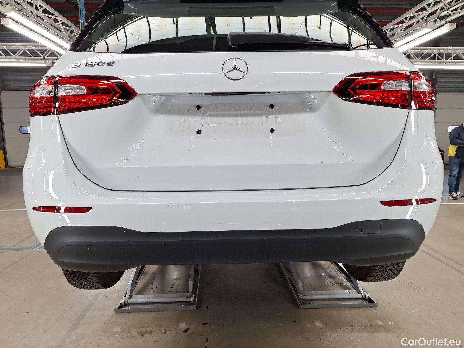  Mercedes  B-Klasse Mercedes, B-Class '18, Mercedes-Benz  B 180 d Aut. 5d #25