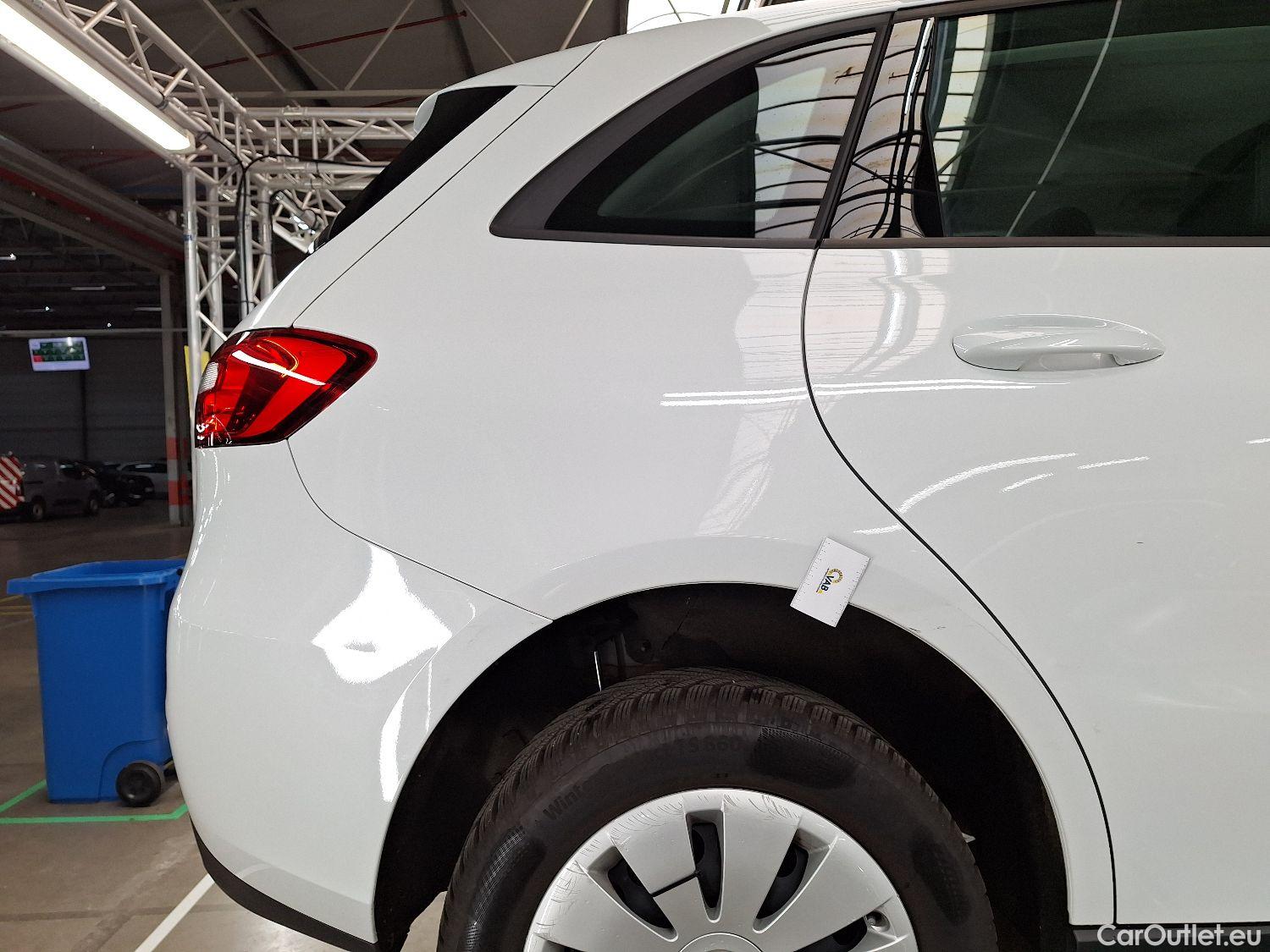  Mercedes  B-Klasse Mercedes, B-Class '18, Mercedes-Benz  B 180 d Aut. 5d #21