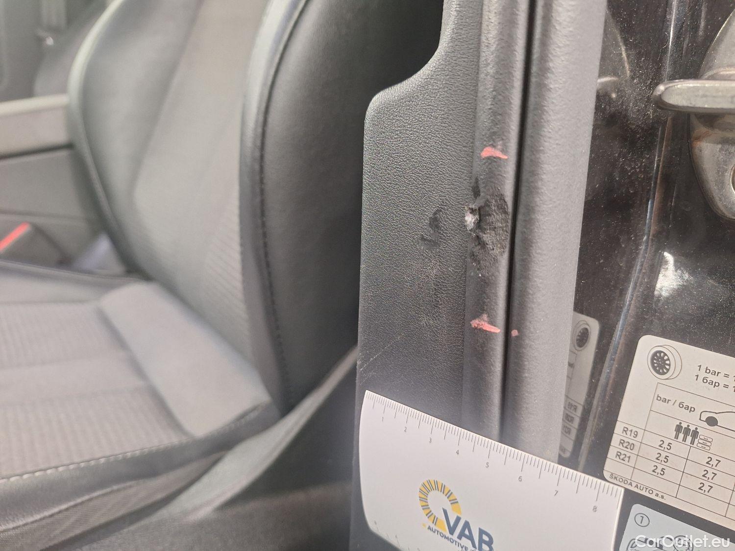  Skoda  ENYAQ Skoda,  '21 BEV, Skoda  iV 80 5d #33