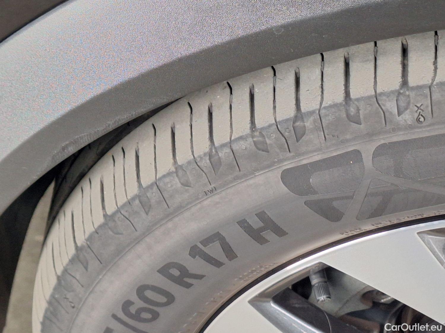  Renault  Captur Renault,  '19, Renault  TCe 130 GPF Intens 5d #10