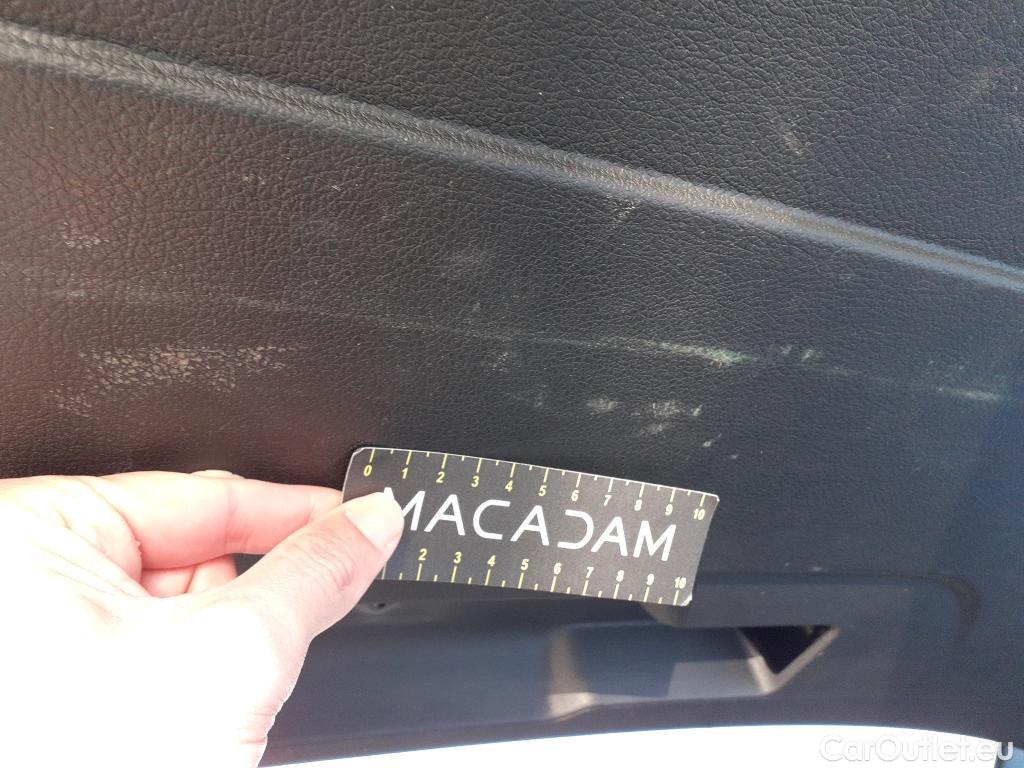  Bmw  Serie 2 BMW  Active Tourer/2018/5P/monovolumen compacto 225xe iPerformance #12