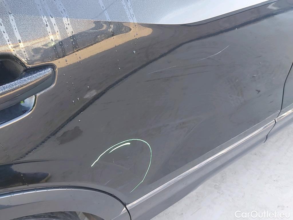  Audi  Q2 AUDI  / 2016 / 5P / todoterreno Design 30 TDI 85kW (116CV) #3