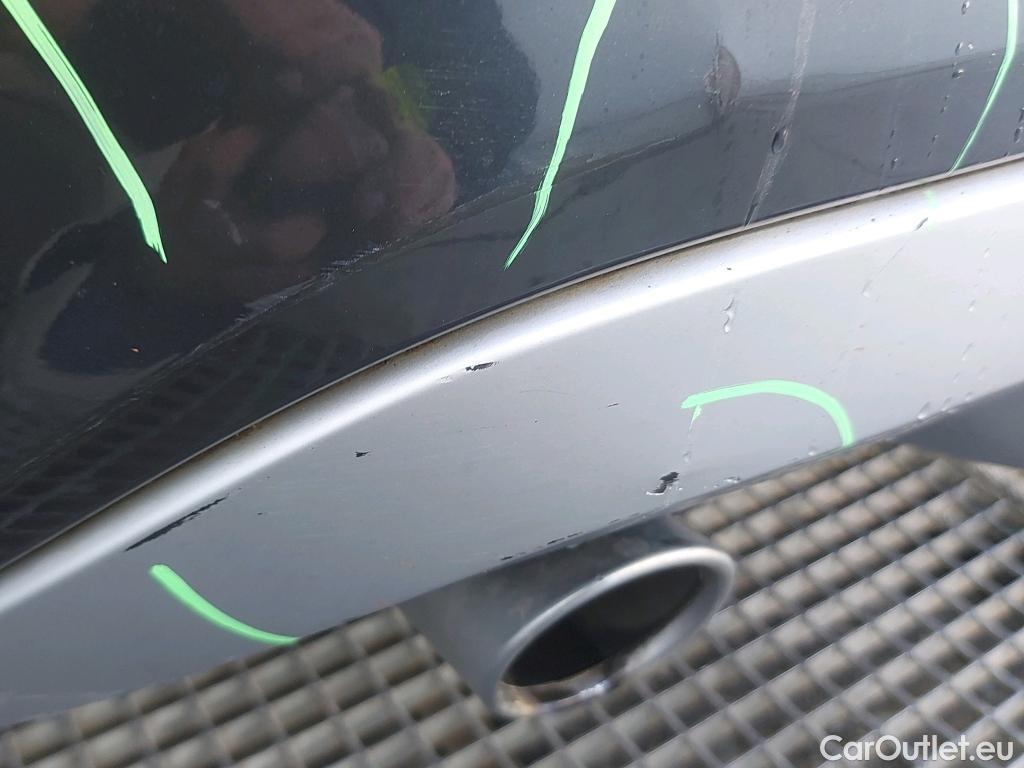  Audi  Q2 AUDI  / 2016 / 5P / todoterreno Design 30 TDI 85kW (116CV) #31