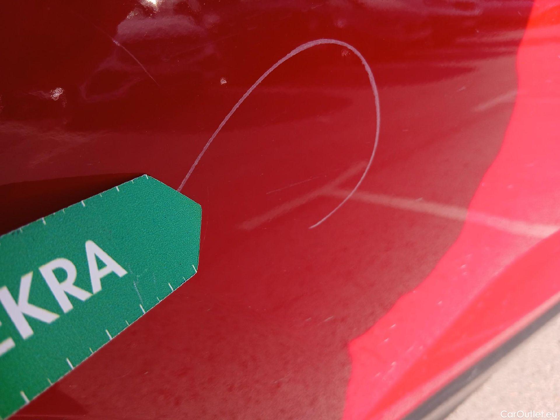  Audi  Q3 AUDI  Sportback / 2019 / 5P / todoterreno Advanced 35 TDI 110kW (150CV) S tronic #29