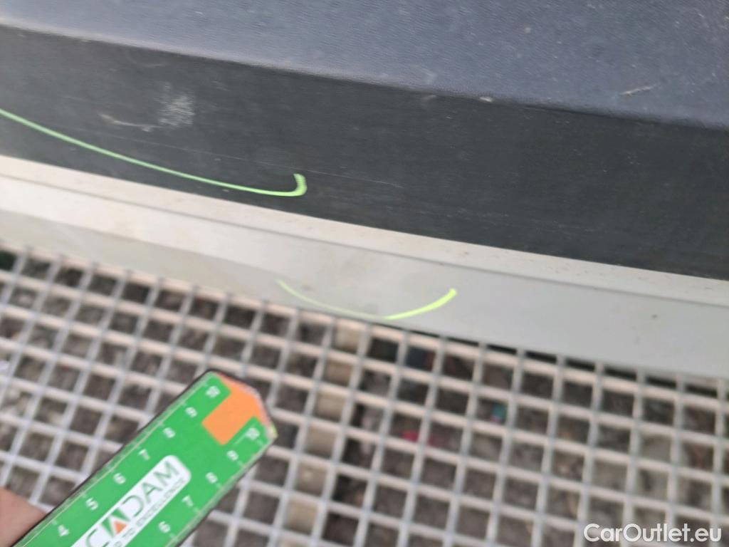  Renault  Captur RENAULT  / 2019 / 5P / todoterreno Intens TCe 90 (AC) #34