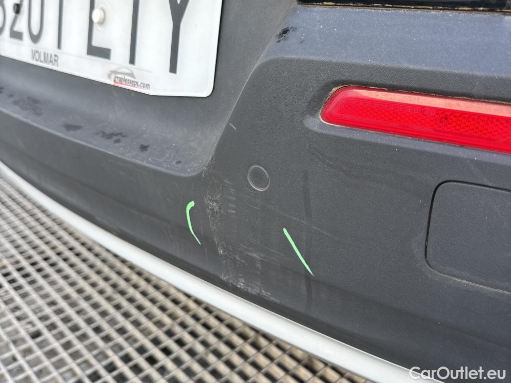  Volvo  XC 40 VOLVO XC40 / 2017 / 5P / todoterreno 1.5 T4 Twin Recharge Inscription Auto #25