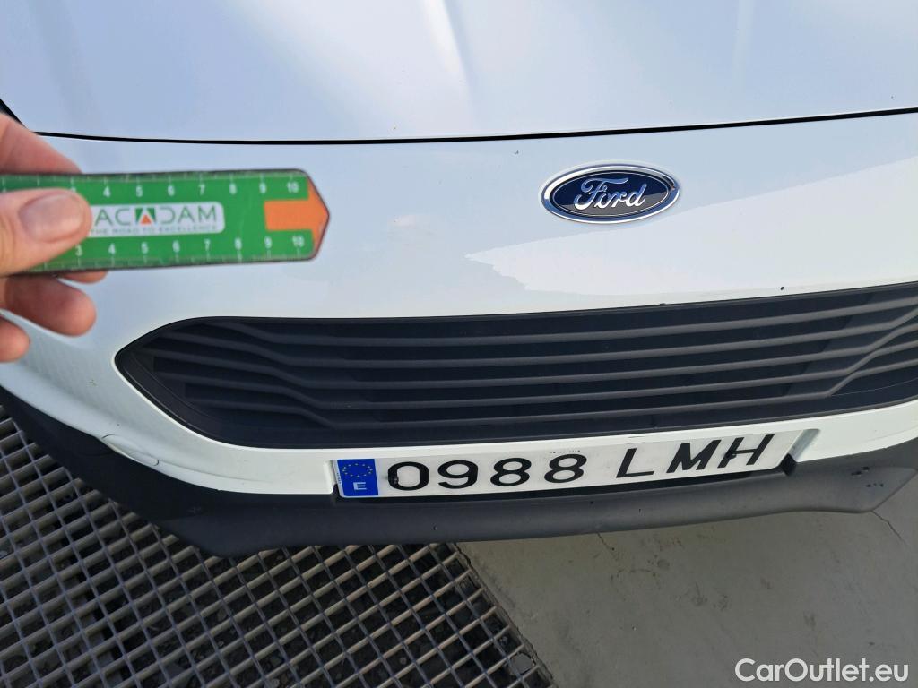  Ford  Transit FORD  Courier/2014/4P/furgón der.turis Van 1.5 TDCi 56kW Trend #40