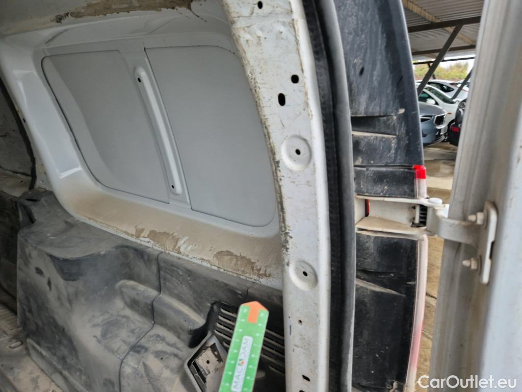  Nissan  NV200 NISSAN NV250 / 2019 / 4P / furgón 2pl 1.5dCi 70 kW (95CV) L2H1 ÓPTIMA #10