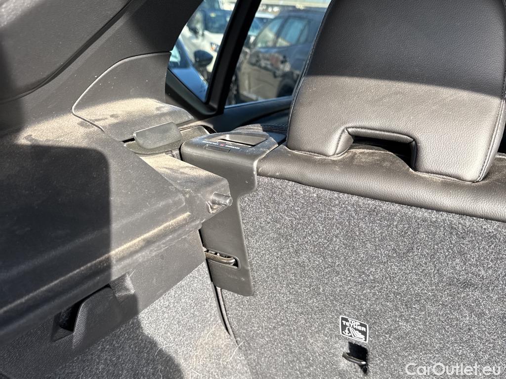  Volvo  XC 40 VOLVO XC40 / 2017 / 5P / todoterreno 1.5 T4 Twin Recharge Inscription Auto #2