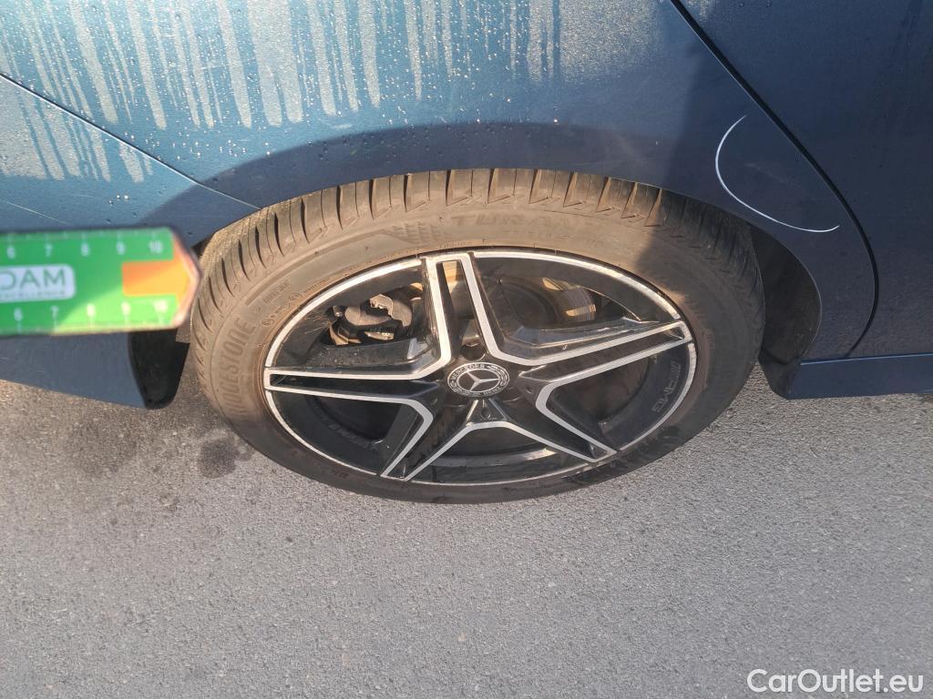  Mercedes  CLA-Klasse MERCEDES-BENZ CLA / 2019 / 4P / coupé CLA 200 #7