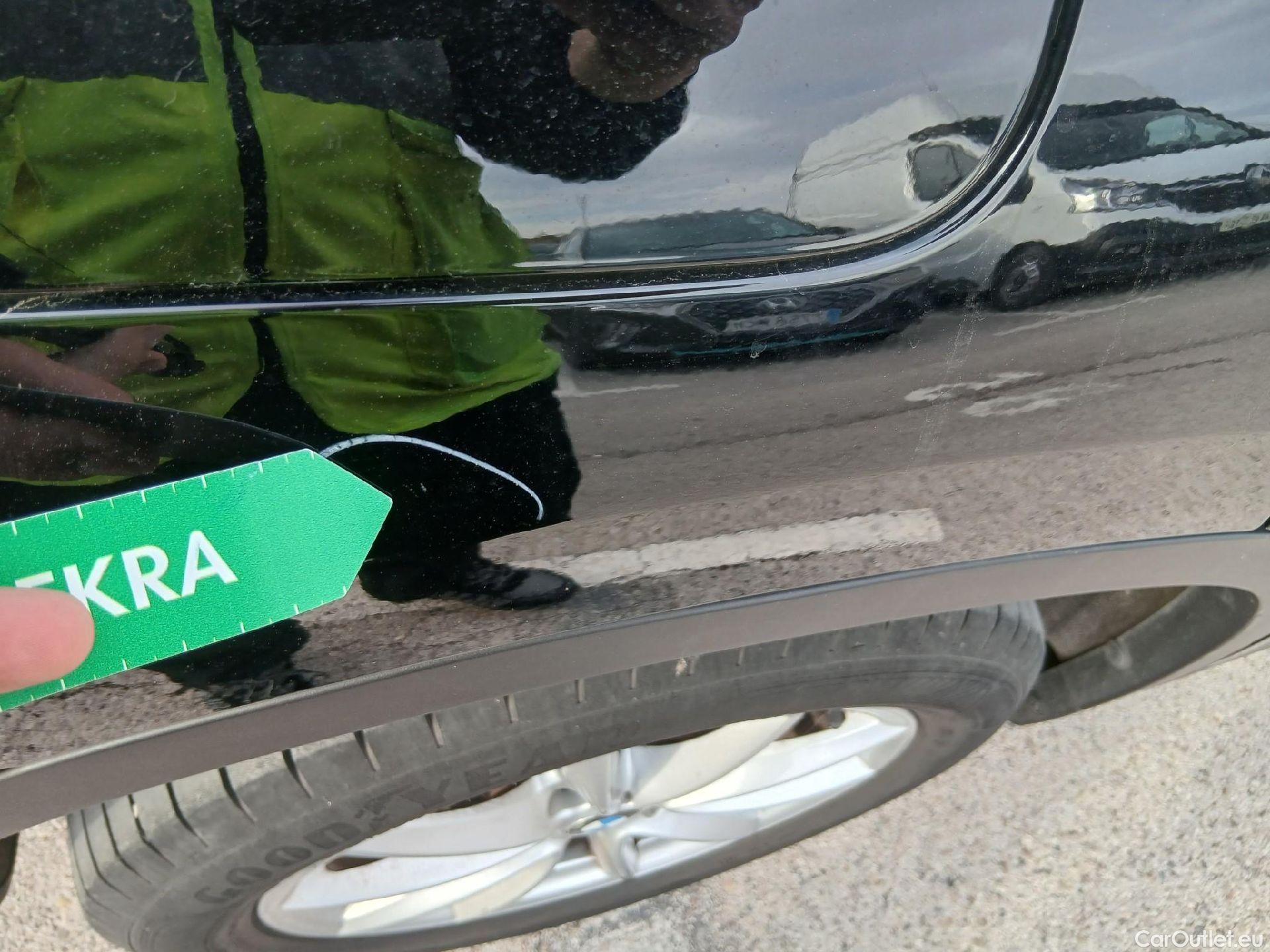  Bmw  X1 BMW  / 2019 / 5P / todoterreno sDrive18dA Corporate #24