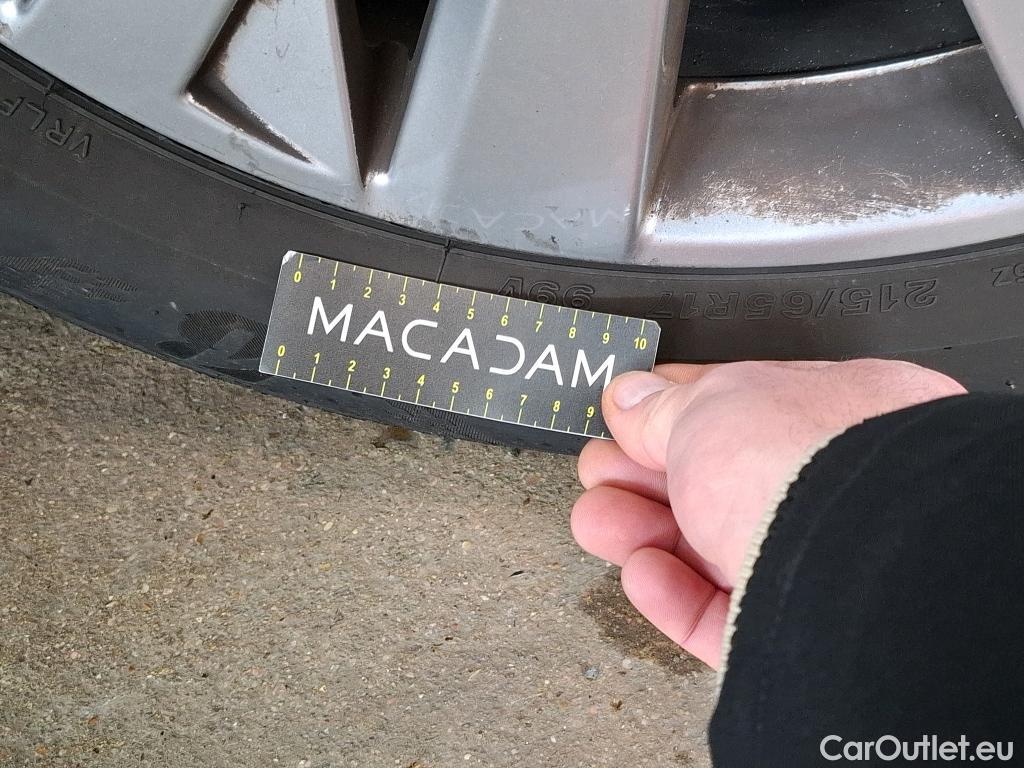  Peugeot  5008  Active Pack 1.2 PureTech 130CV BVA8 7 Sieges E6d #17