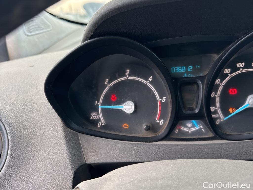  Ford  Transit Connect FORD Transit Courier / 2014 / 4P / combi Kombi 1.5 TDCi 56kW Trend #40