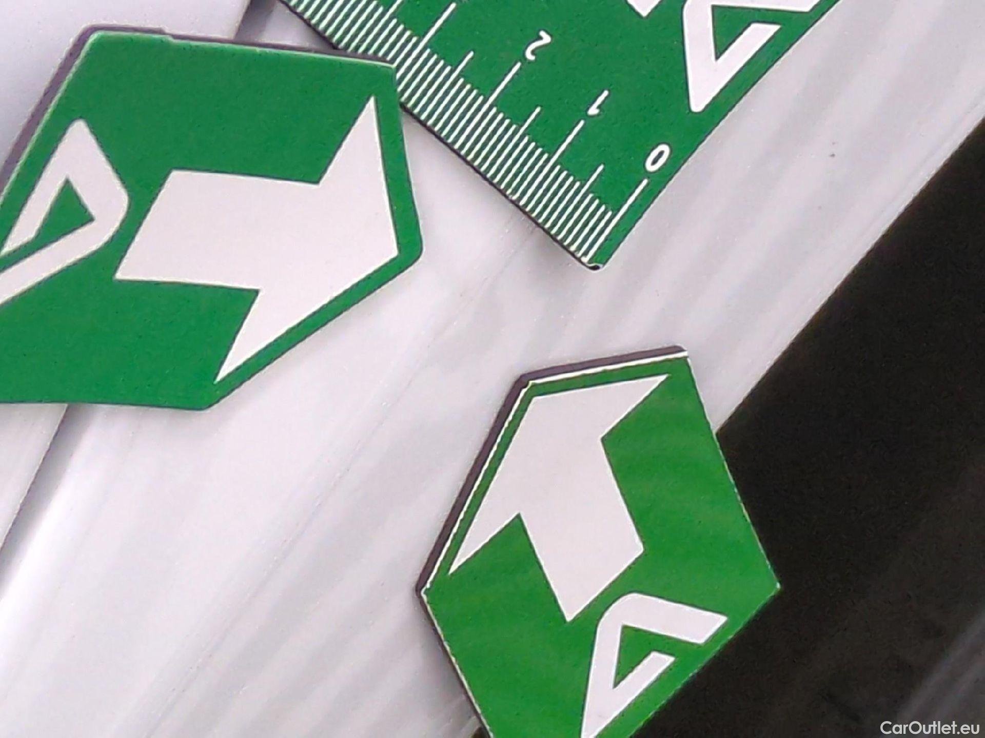  Tesla  Model 3 TESLA  / 2018 / 4P / Berline Autonomie Standard Plus RWD #6