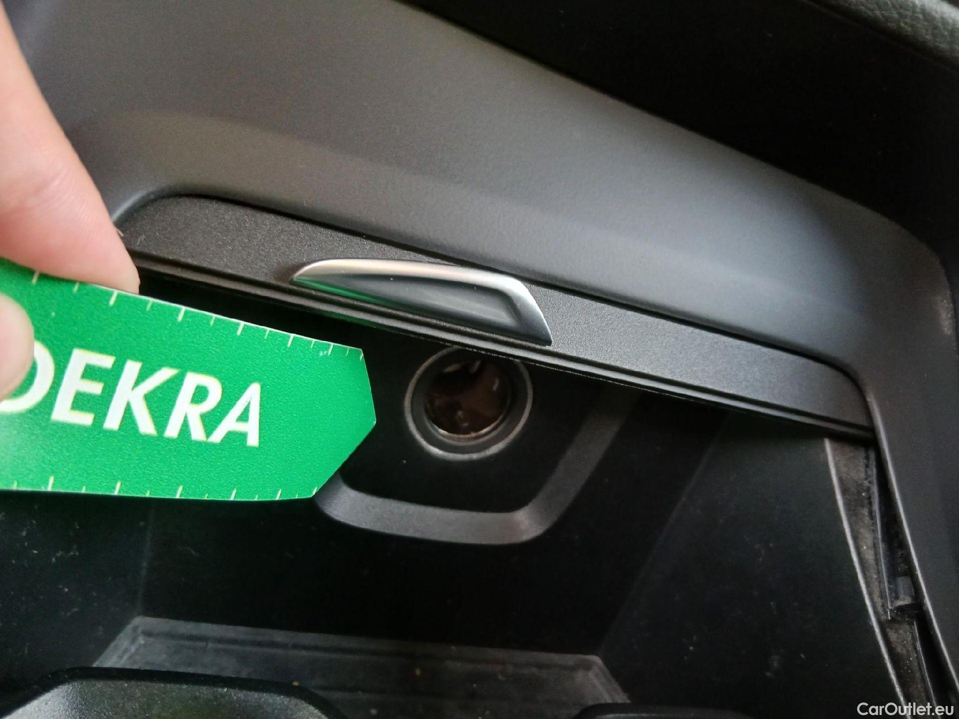  Bmw  X1 BMW  / 2019 / 5P / todoterreno sDrive18dA Corporate #2