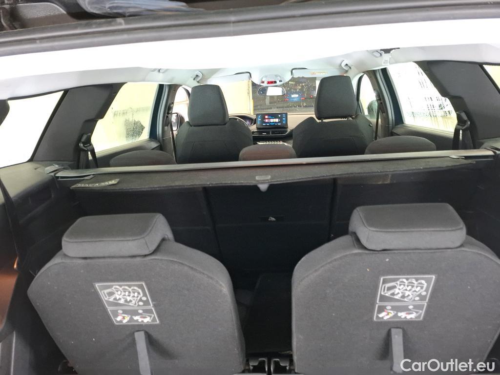  Peugeot  5008  Active Pack 1.2 PureTech 130CV BVA8 7 Sieges E6d #18