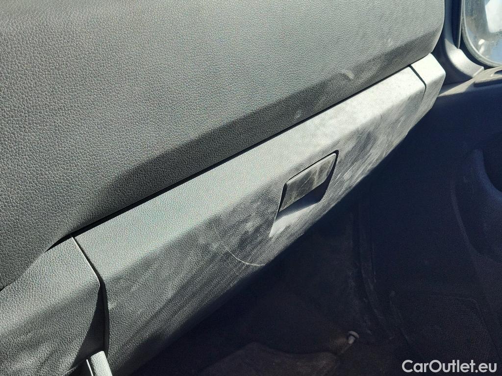  Renault  Master RENAULT  / 2019 / 4P / furgón Furgón T L2H2 3500 Bl dCi 99kW (135CV) #17