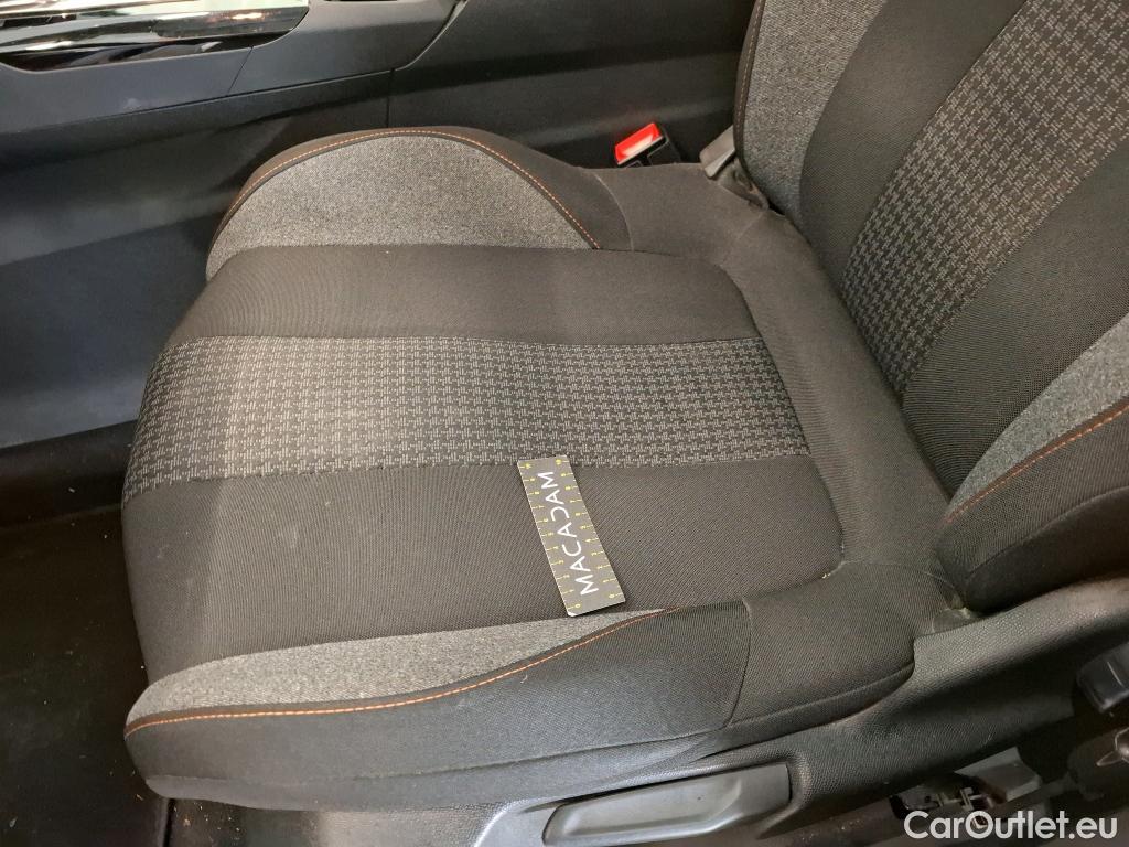  Peugeot  5008  Active Pack 1.2 PureTech 130CV BVA8 7 Sieges E6d #25