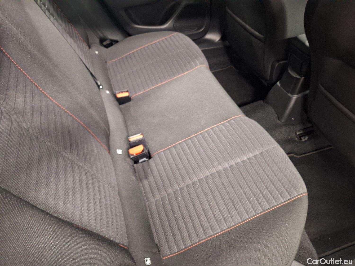  Peugeot  2008 Peugeot,  '19, Peugeot  1.5 BlueHDi 75kW S&S Active 5d #7