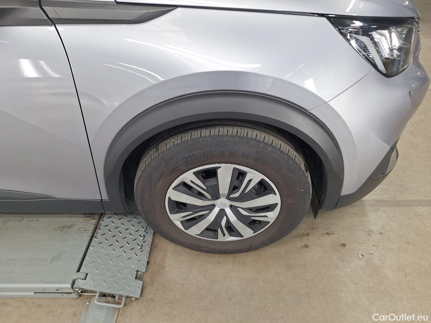  Peugeot  2008 Peugeot,  '19, Peugeot  1.5 BlueHDi 75kW S&S Active 5d #8