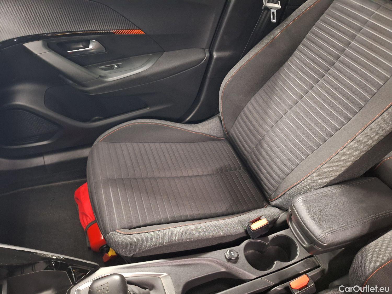  Peugeot  2008 Peugeot,  '19, Peugeot  1.5 BlueHDi 75kW S&S Active 5d #6