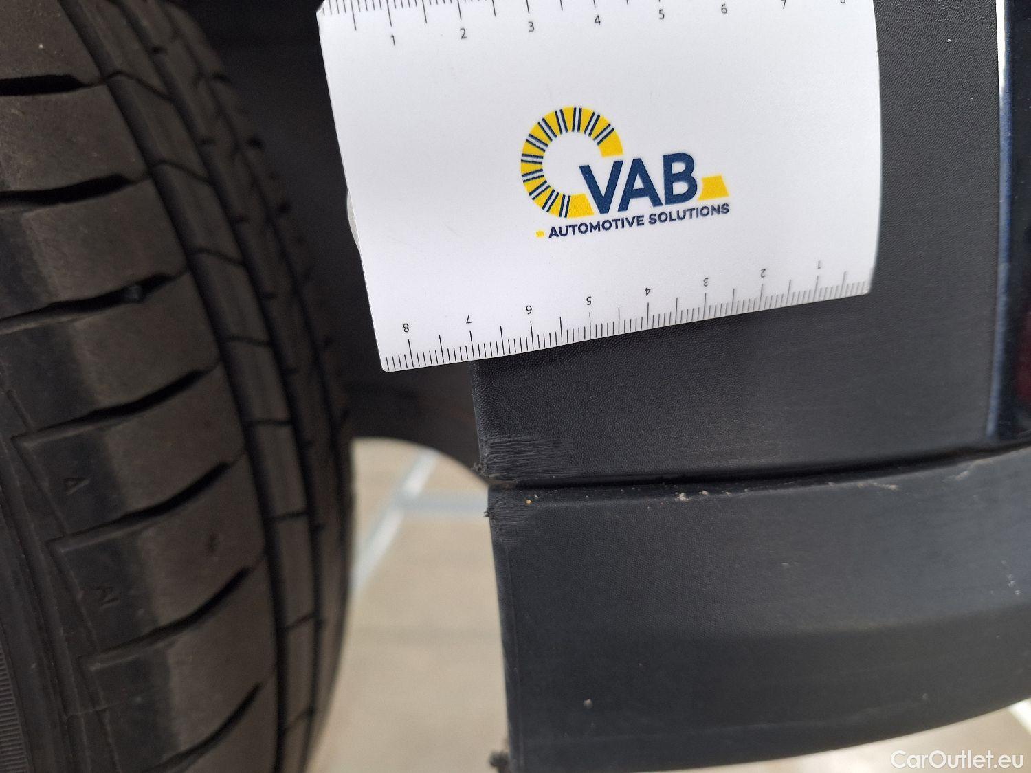  Mini  Cooper MINI, Mini 5d '14, Mini 5 door One Aut. 5d #2