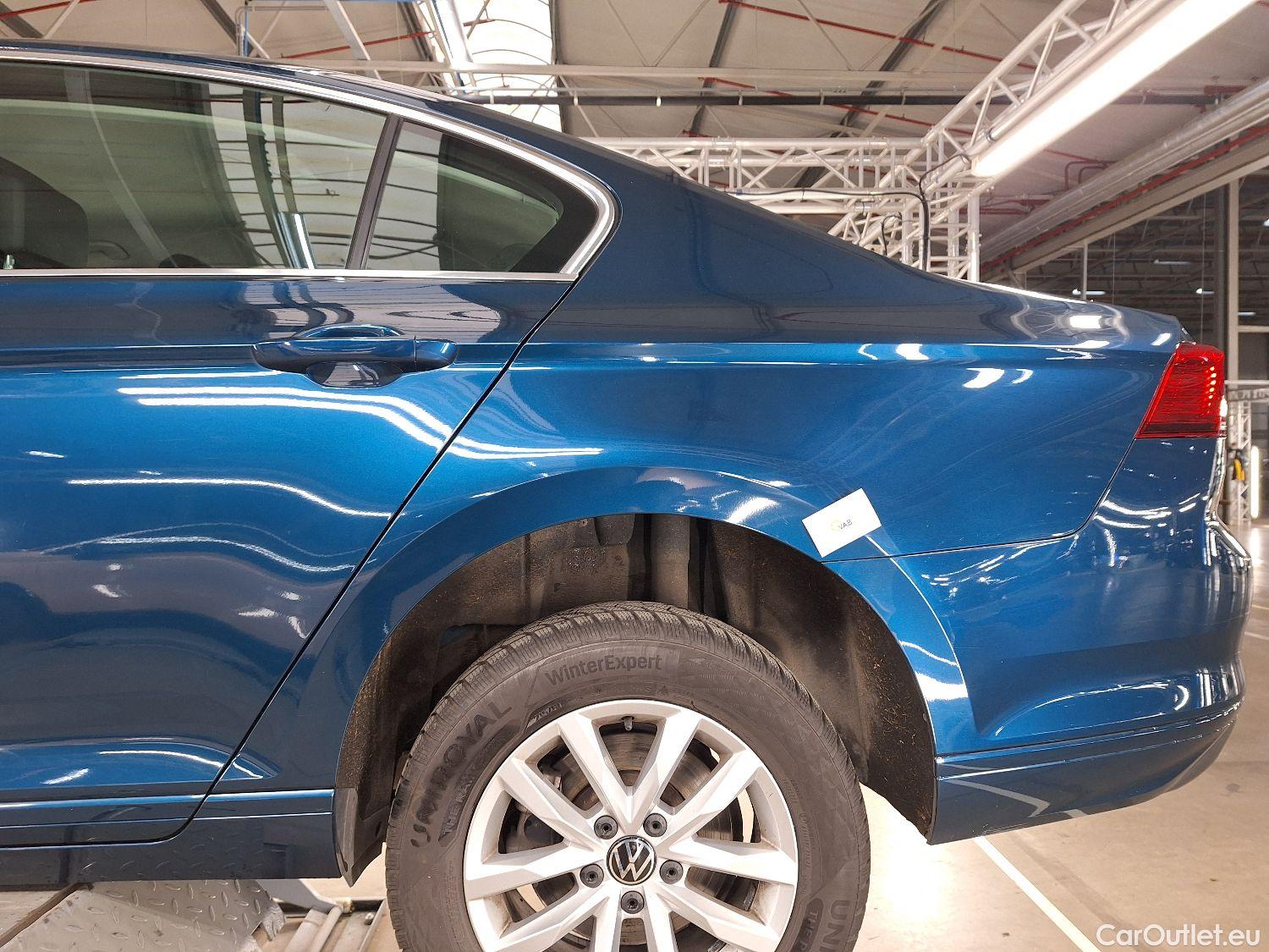  Volkswagen  Passat VW,  FL'19, Volkswagen  1.5 TSI Style Business DSG 4d #24