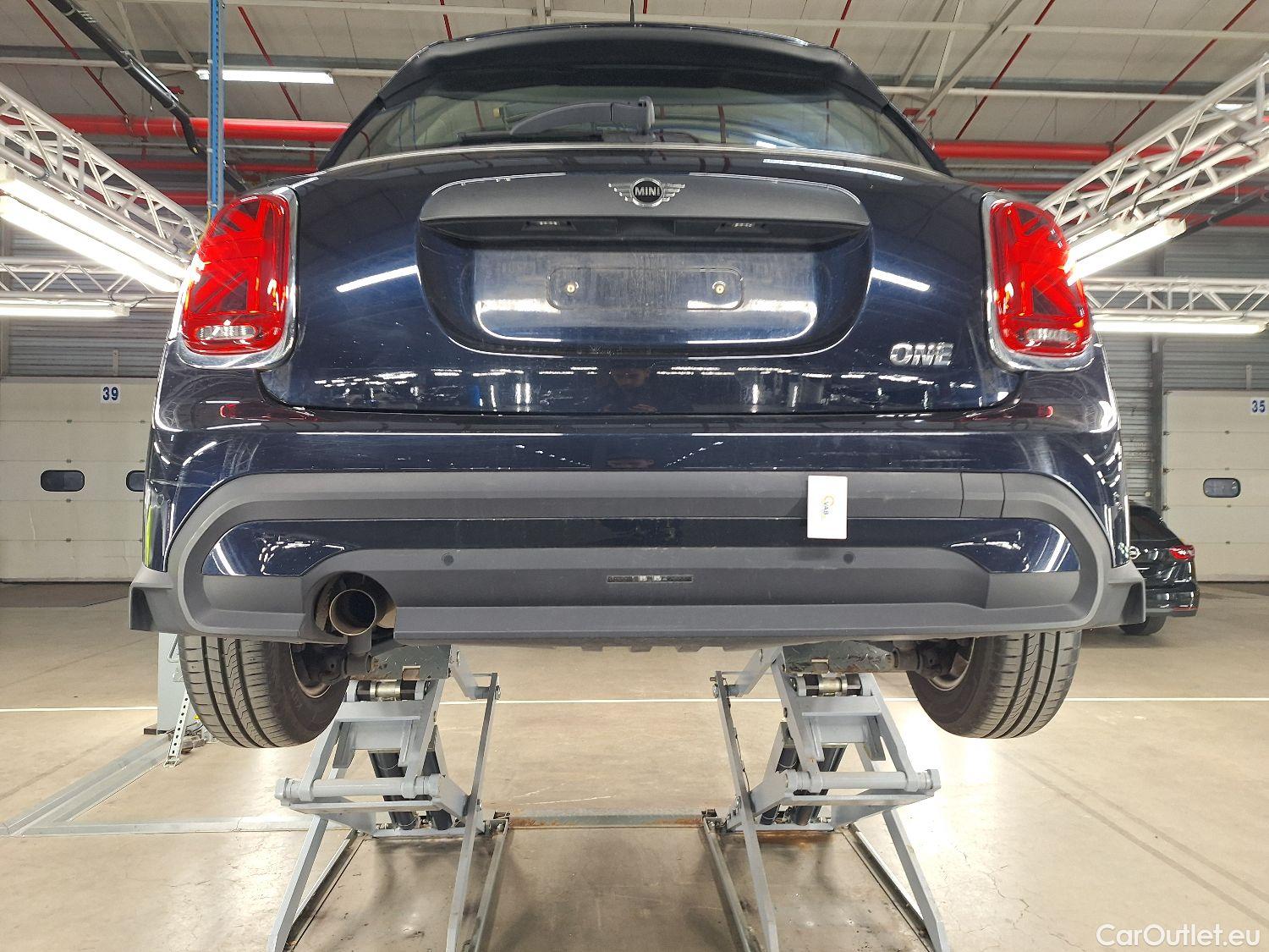  Mini  Cooper MINI, Mini 5d '14, Mini 5 door One Aut. 5d #5