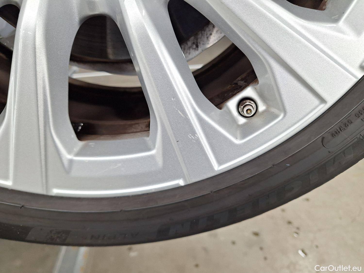  Bmw  Serie 3 BMW, 3-serie Touring '18, BMW 3 Reeks Touring 316dA (90 kW) 5d #1