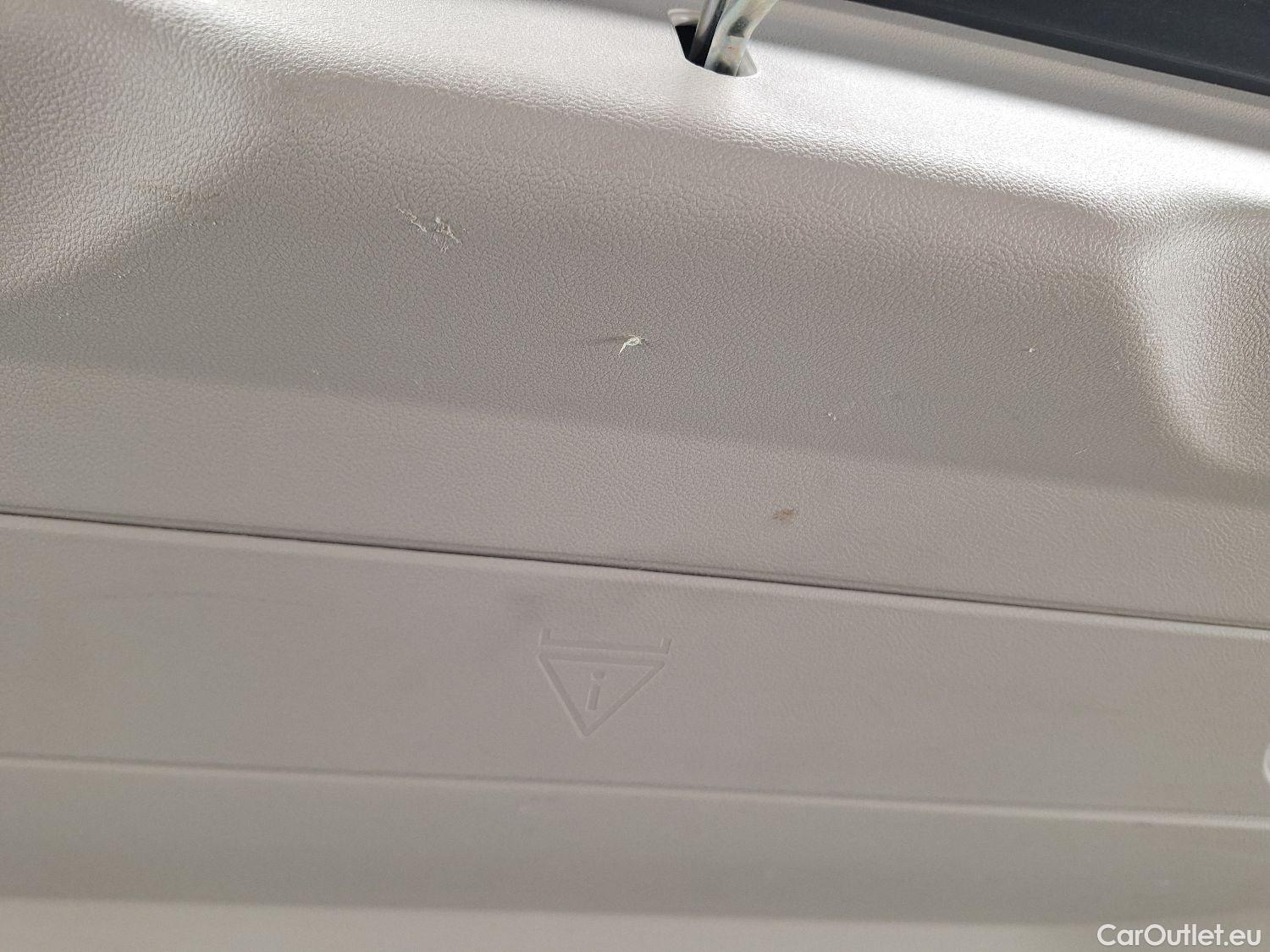  Bmw  Serie 3 BMW, 3-serie Touring '18, BMW 3 Reeks Touring 316dA (90 kW) 5d #37