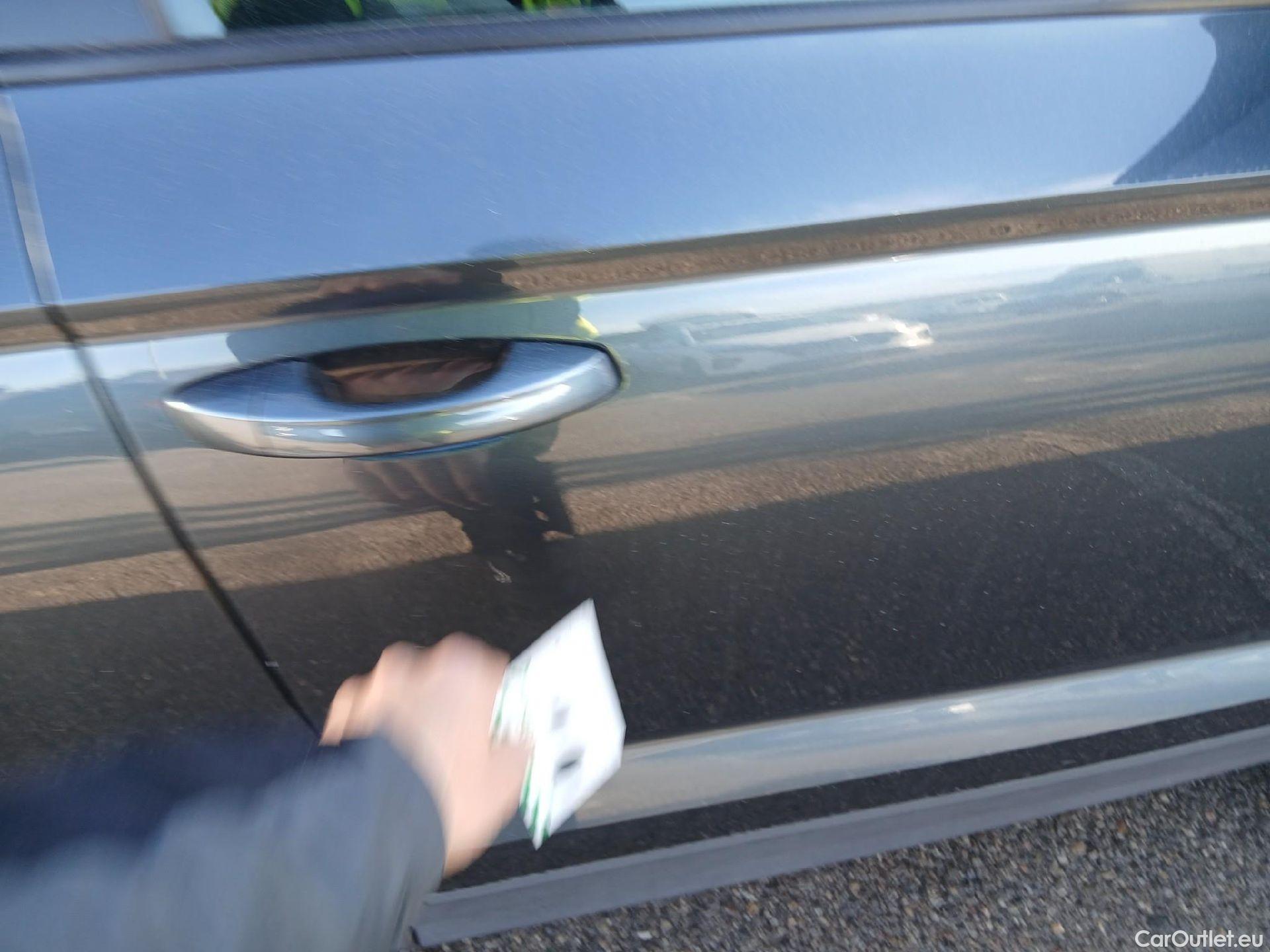  Seat  ATECA SEAT  1.5 TSI 110kW DSG S&S Style Go #39