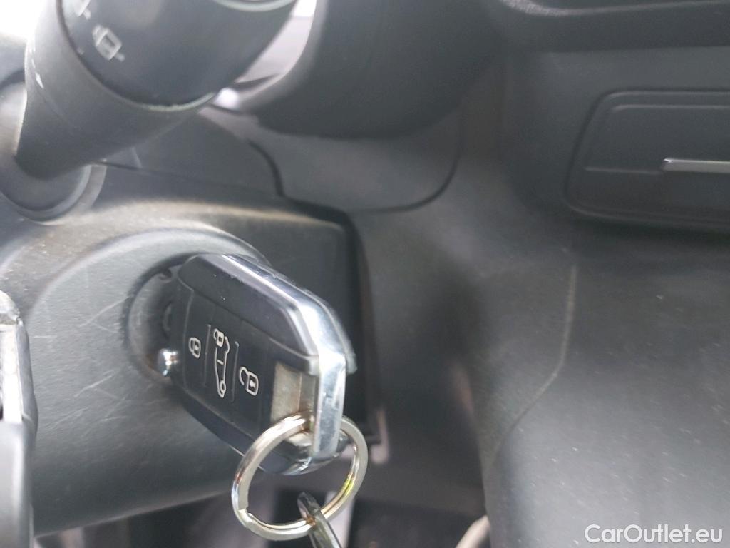  Citroen  Berlingo  Combi Live Pack Business M 1.5 BlueHDi 100CV MT6 E6d #37