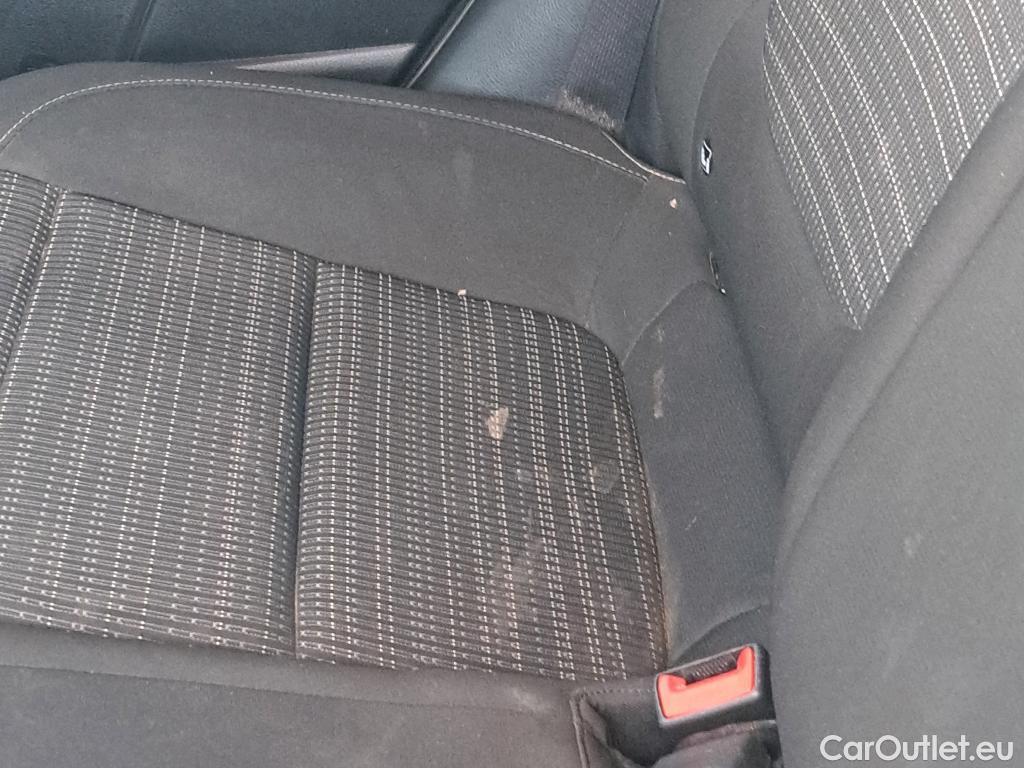  KIA  STONIC KIA  / 2017 / 5P / todoterreno 1.0 T-GDi 74kW (100CV) Drive (CX) #4