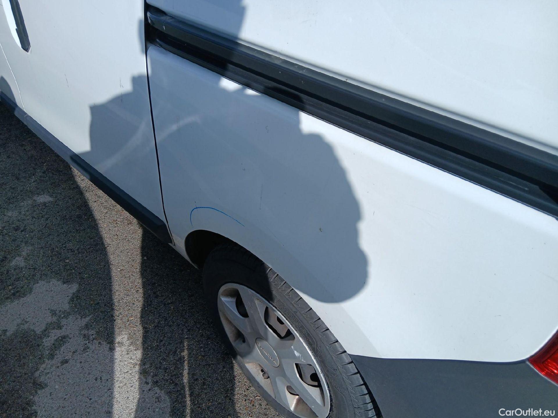  Dacia  Dokker DACIA  / 2013 / 4P / furgón derivado de turismo Van Essential 1.6 80kW (110CV) ECO-G #13