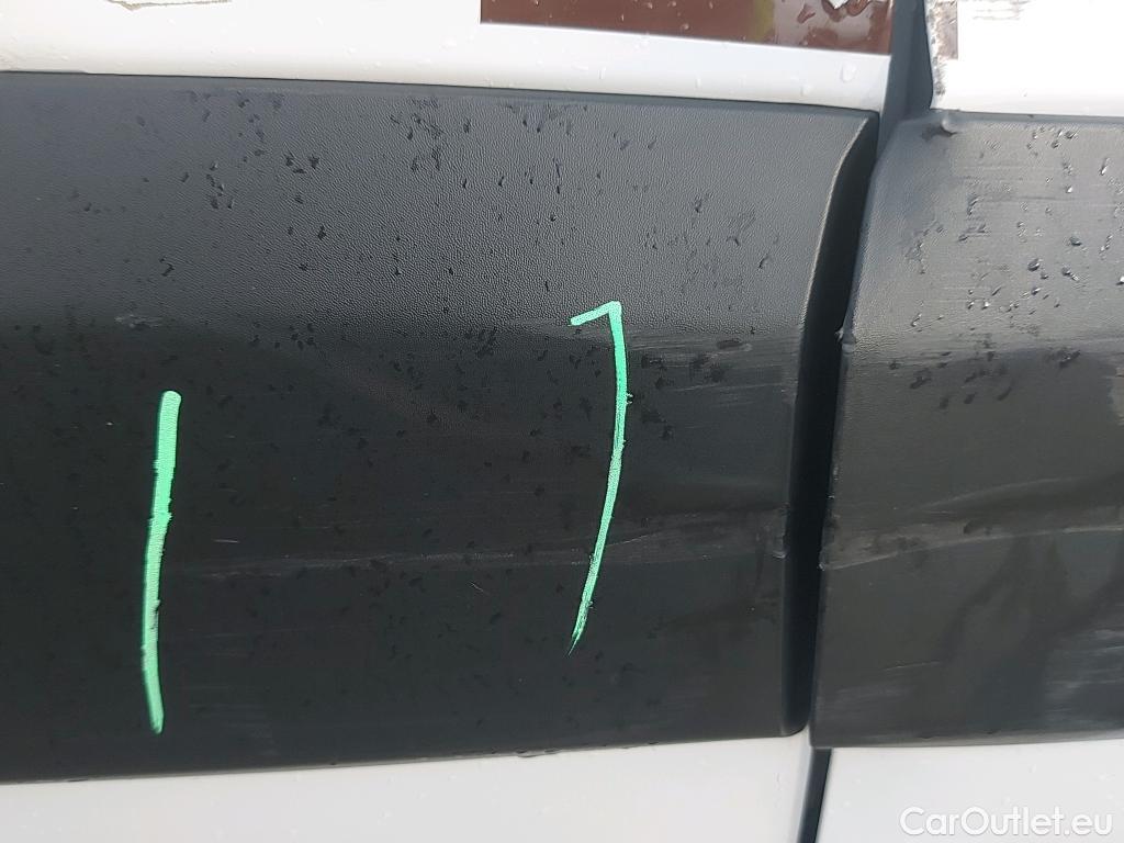  Citroen  Berlingo  Combi Live Pack Business M 1.5 BlueHDi 100CV MT6 E6d #9