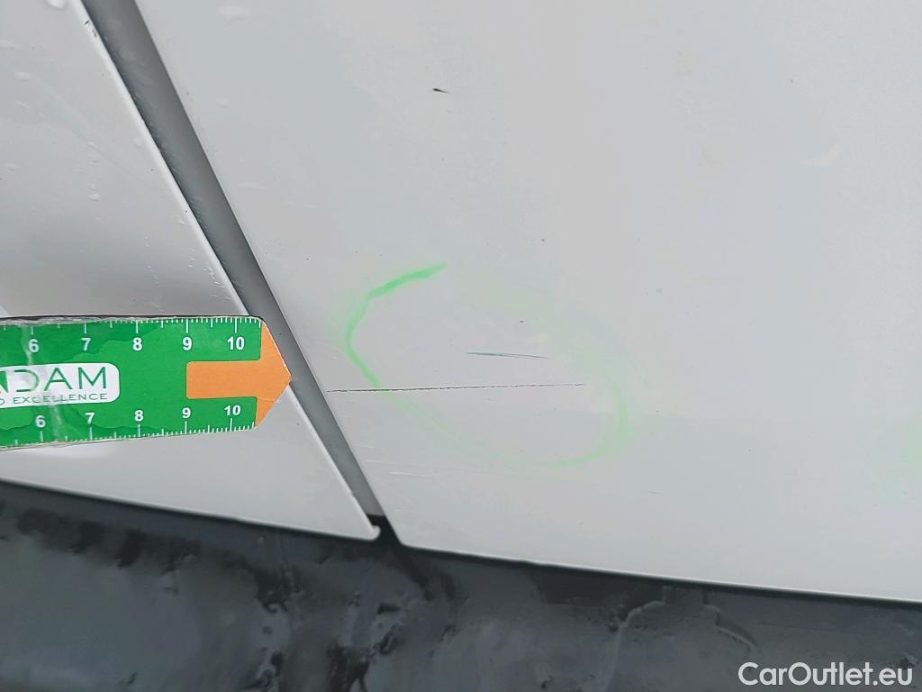  Citroen  Berlingo  Combi Live Pack Business M 1.5 BlueHDi 100CV MT6 E6d #15