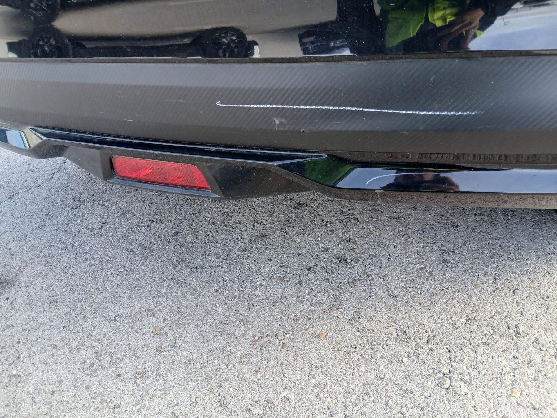  Nissan  Micra NISSAN  / 2017 / 5P / berlina con portón IG-T 68 kW (92 CV) E6D-F Acenta Sprint #25