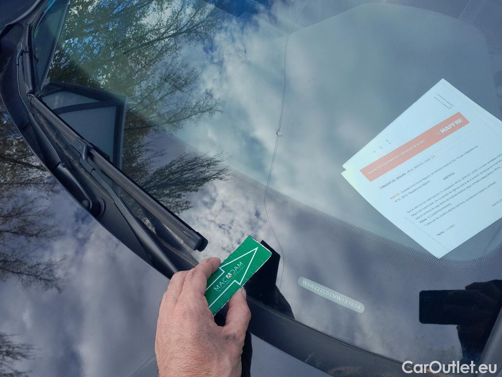  Volkswagen  Golf  VOLKSWAGEN / 2020 / 5P / berlina con portón R-Line 2.0 TDI 110kW (150CV) DSG #2