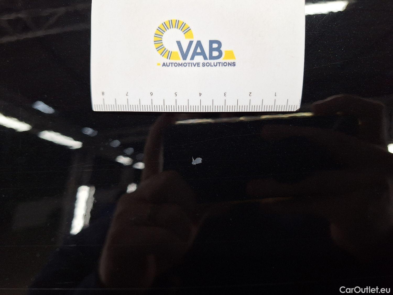  Volvo  XC 40 Volvo, XC40 '17, Volvo XC40 T5 Twin Engine R-Design 5d #13